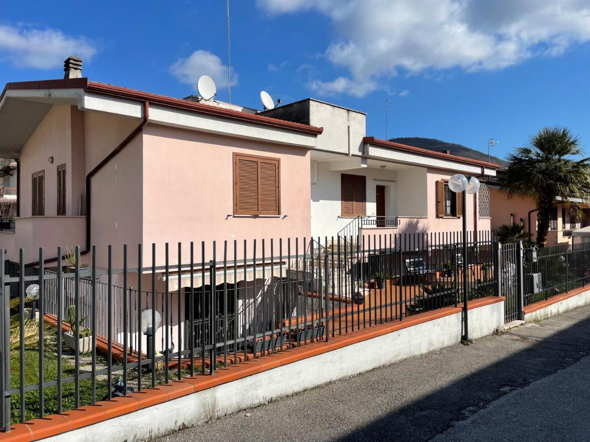 Villa Antonella Pozzilli Extérieur photo